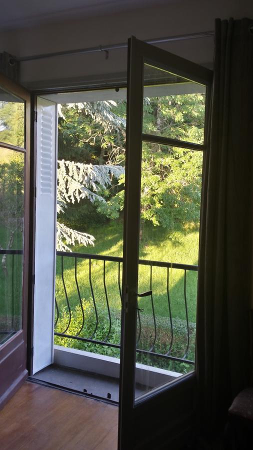 コンフォラン 13 Bees Bed & Breakfast エクステリア 写真