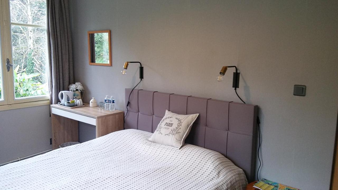 コンフォラン 13 Bees Bed & Breakfast エクステリア 写真